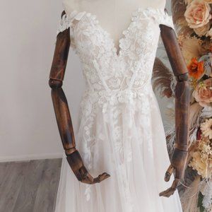 wedding dress